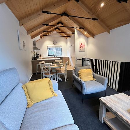 Queenstown Central - Walk To Town - Free Parking - Wifi And Smart Tv - Gym Buitenkant foto