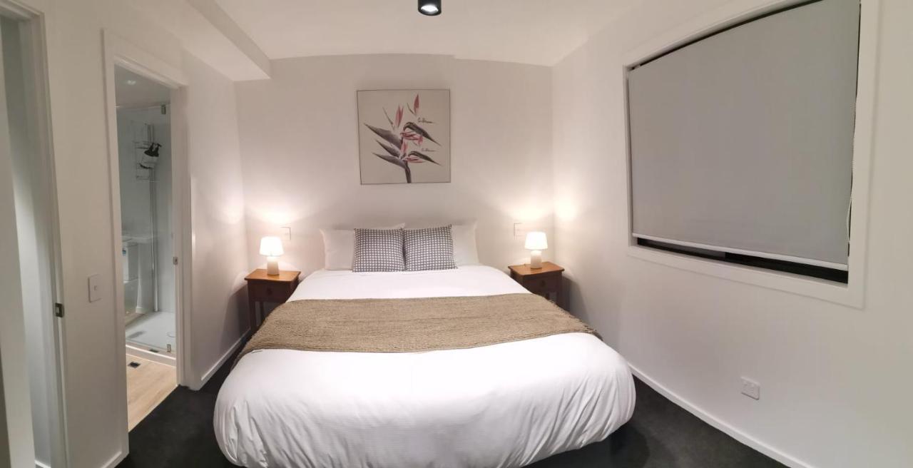 Queenstown Central - Walk To Town - Free Parking - Wifi And Smart Tv - Gym Buitenkant foto