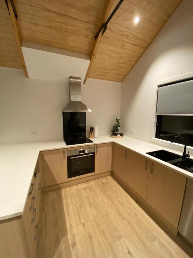 Queenstown Central - Walk To Town - Free Parking - Wifi And Smart Tv - Gym Buitenkant foto